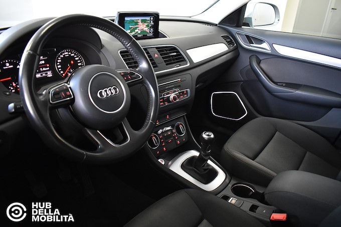 AUDI Q3 2.0 TDI 150 CV Business